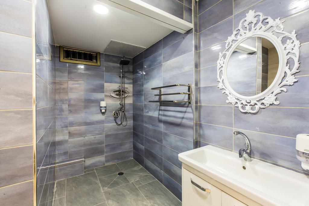 Sunset Beach Apartments Tel Aviv Esterno foto